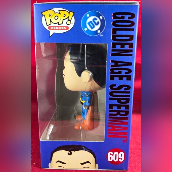 GOLDEN AGE SUPERMAN DC Comics Funko #609 (Nib) With Pop Protector - Picture 5 of 7